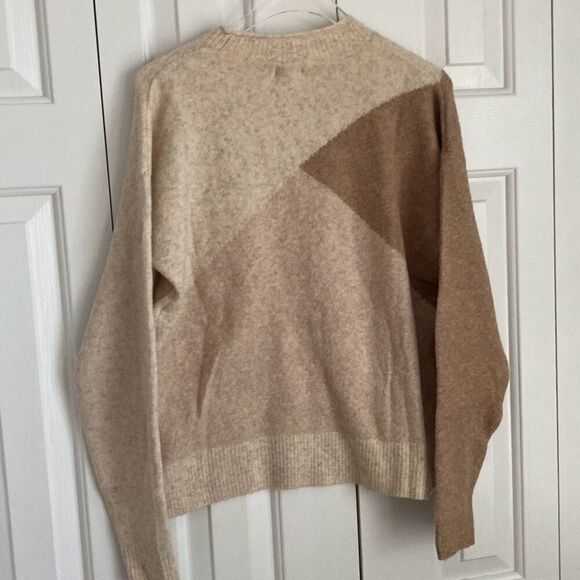 J. Crew Factory Colorblock mockneck sweater in extra-soft yarn Heather Oatmeal X - Picture 4 of 5